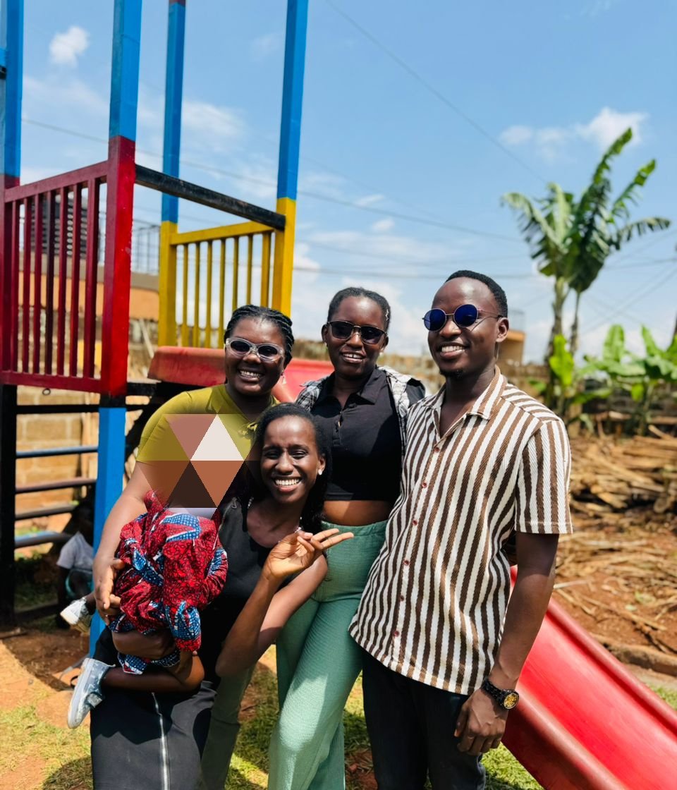 UCURotaract13's tweet photo. September is Cancer Awareness Month & our Club Members together with @All4LoveCancer, spent time with brave young warriors battling cancer at Mikisa Cancer home, sharing gifts, laughter, and love.
Their strength & resilience inspires us beyond words.πͺπΎ
#TheeCanons
#RotaryEyamba https://t.co/VP85gnwKmT