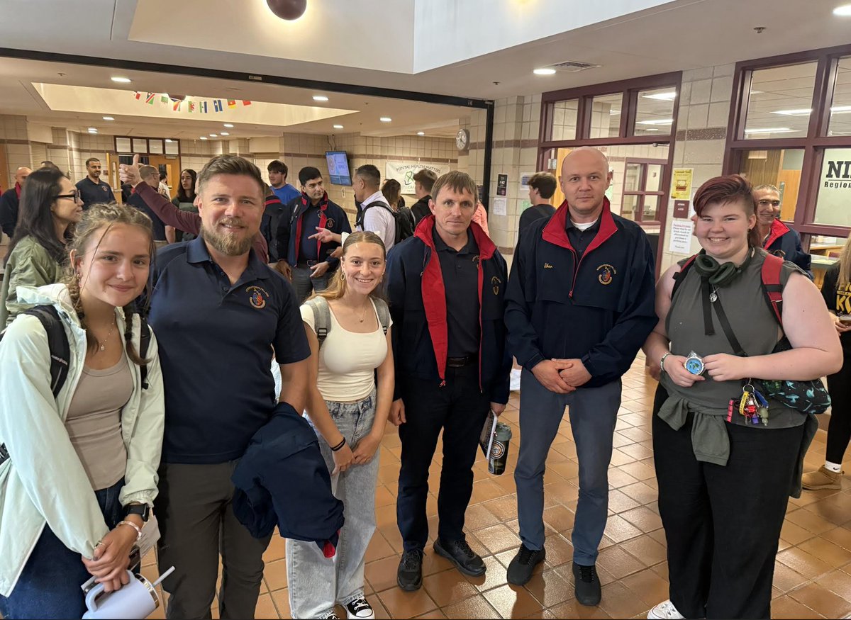 NipmucRegional's tweet image. On Wednesday last week we hosted over 100 international fellows from the National Defense University (NDU) in Washington, DC. Students built meaningful connections with this group of global leaders in an exciting exchange of cultures. #nipmucpride