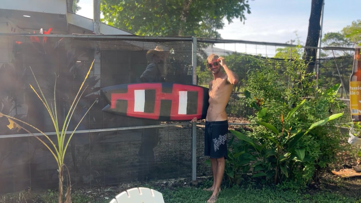 zimardrp tweet media