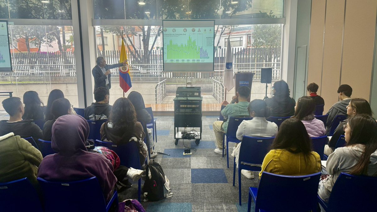 Hablamos de deforestación, desarrollo local, modelo forestal y turismo de naturaleza en el Centro de pensamiento de turismo de UniCafam y Cotelco