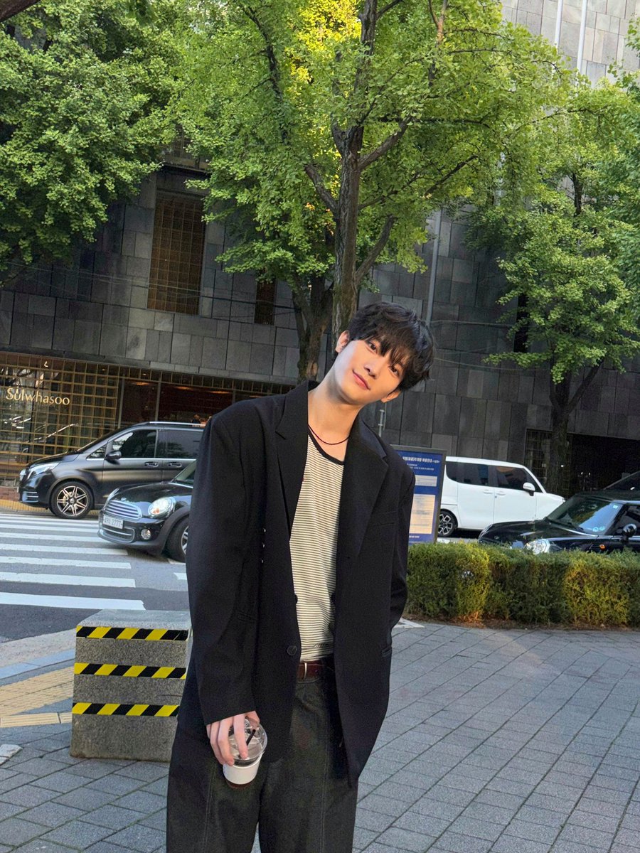 아 오늘 ㅈㅉ 잘생겼네,,