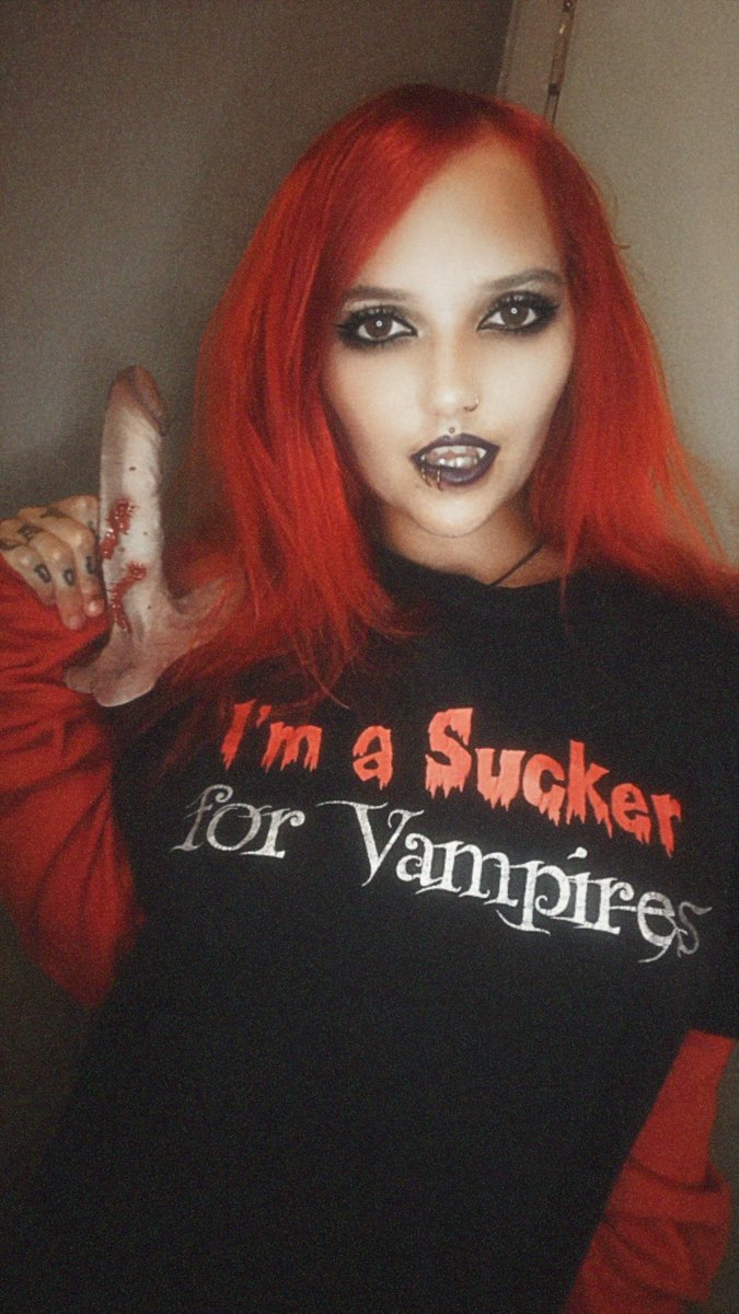 EspiKvlt's tweet photo. Oops... I bit it! 🩸

@MonstrCocks https://t.co/gtPOvdx4Ne