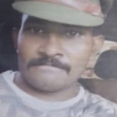 ये अपराधी किस्म का व्यक्ति जो पुलिस कैप लगा आमजन में फैला रखी हैं दहशत गर्दी। सूत्र बताते हैं कि उपरोक्त युवक अपनी पहुंच ऊपर तक बताता हैं। जांच का विषय आखिर पुलिस कैप युवक के पास आई कहा से? इन दिनों लोगों पर रील का नशा सर चढ़ कर बोल रहा है। <a href="/CommissionerKnp/">Commissioner Kanpur</a> कृपया कार्यवाही करें।