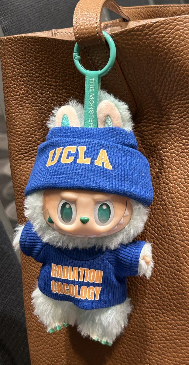 She definitely wins #ASTRO2025 best dressed