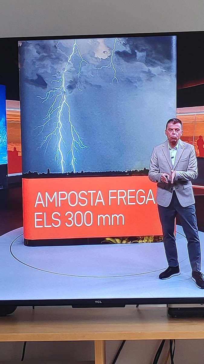 No sé si "frega" hi queda molt bé o molt malament.