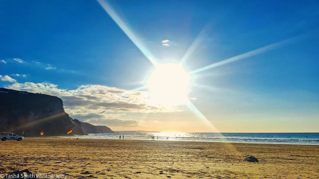 September sunshine 🌞

📷 Tasha Smith

#sun #september #cornwall