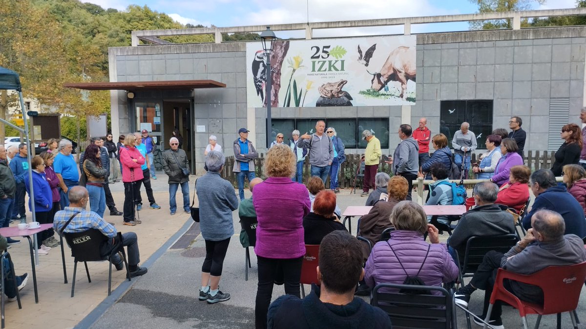 AcoaAke's tweet image. 🌿Día de las Comunidades de pastores de #Izki en el #concejo de #Korres 📸 @natourinG

🪶 Izkiko Artzain elkarteen eguna Korresko #kontzeju|an 

 #ArraiaMaeztu @MontanAlavesa #Araba #Alava