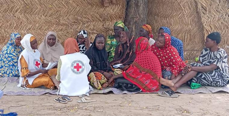 AdeshTripathee's tweet photo. IFRC &amp; @CroixRougeCam are stepping up anticipatory action and flood Response &amp; recovery — from community-led initiatives to capacity building, SimEx and prepositioning relief items in the Far North Cameroon. Grateful for the support from the Italian Government &amp; @aics_it ! https://t.co/SA0H4TdxLd