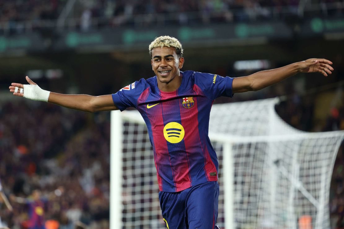 gutiifcb's tweet image. 🚨SORTEO🚨

Si Lamine Yamal marca contra el PSG y el Barça gana vamos a sortear una camiseta

✅ Requisitos:

- Dar RT a este Tweet
- Seguir a @DeporteParaiso y @gutiifcb 

*Opcional* 
Mencionar a un amigo (cuenta como doble participación)

🏅 Ganador el 5 de octubre