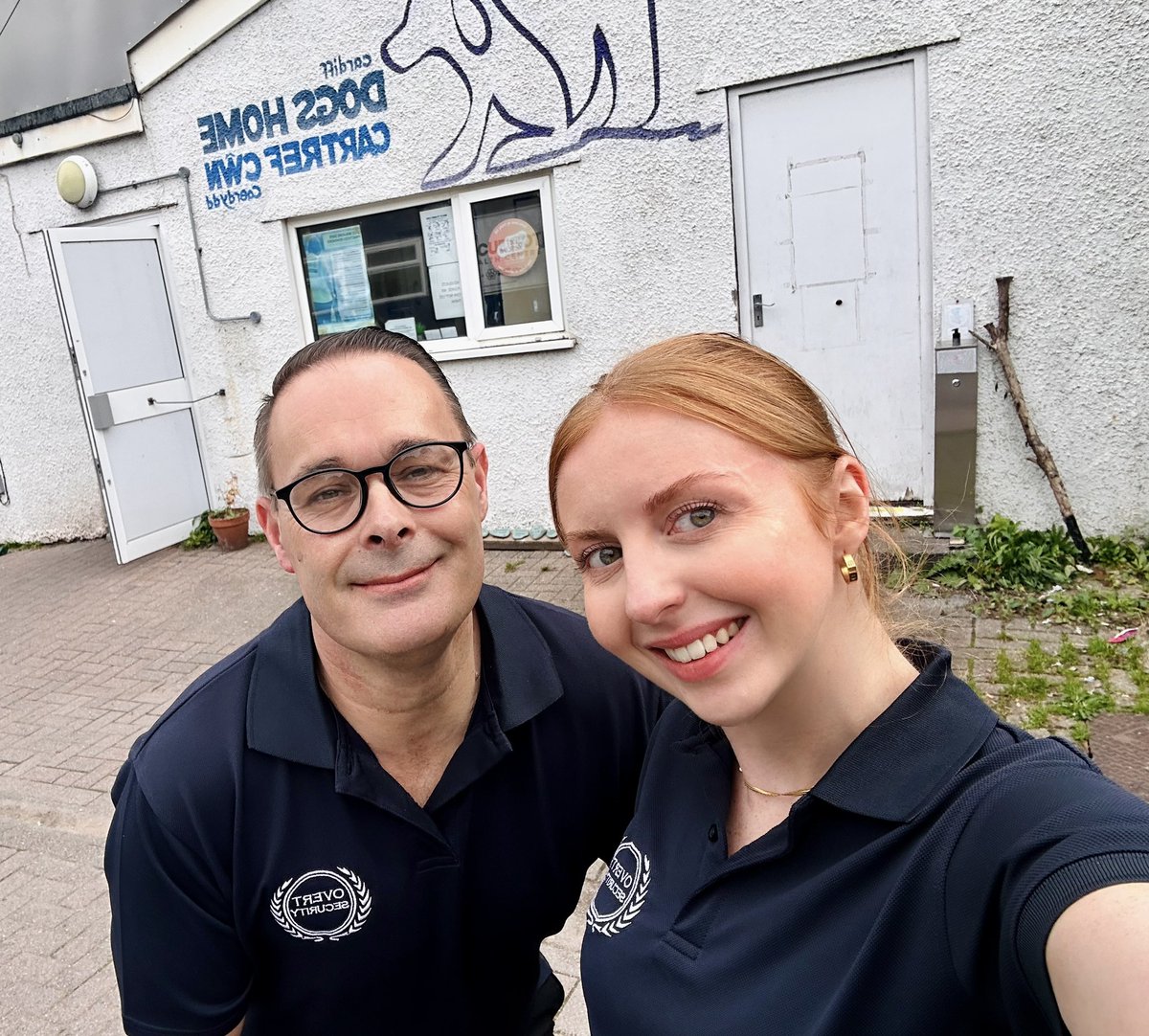 OvertSecurity's tweet image. The Overt team took some time today to visit our neighbours on Penarth Road, @cardiffsdoghome, to show our appreciation for all the fantastic work they do 👏  #Cardiff #CardiffBusiness #CardiffCommunity #southwales #SecurityServices #SecurityCompany #BusinessSecurity