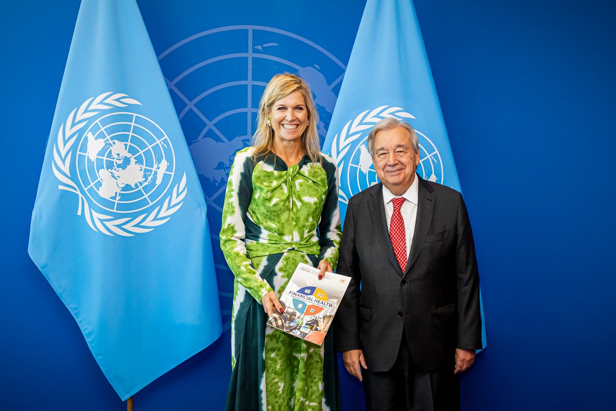 UNSGSA's tweet photo. Every year during #UNGA, UNSGSA Queen Máxima meets with the @UN Secretary-General to deliver her annual report.

This year she shared the first report of her new mandate on #financialhealth, covering key developments from 2024-2025.

read the report➡️ https://t.co/GsPJyst3Ia https://t.co/3hM9vU1T42