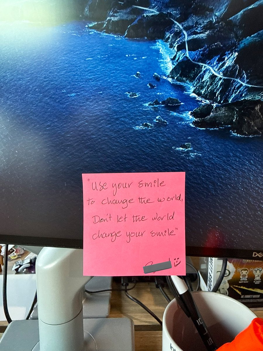 dmontesmilan's tweet image. Came into work this morning to this note on my monitor. It’s the little things. #recruiting ❤️