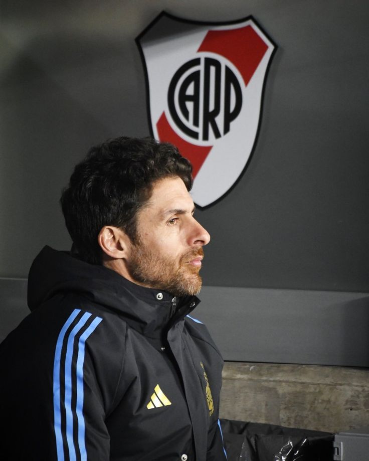 𝕮𝖍𝖔𝖒𝖎 🇦🇷 tweet media