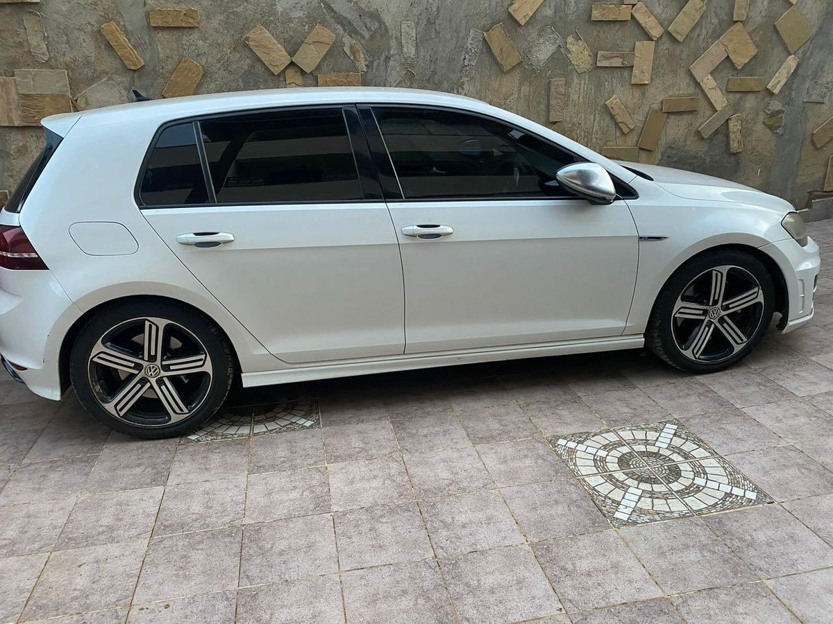 samson_maish's tweet photo. VW Golf R 2014 for SALE 
🏷️Ksh 2.6M only 

☎️0716708029 (Owner) https://t.co/eN9vp6EjyY