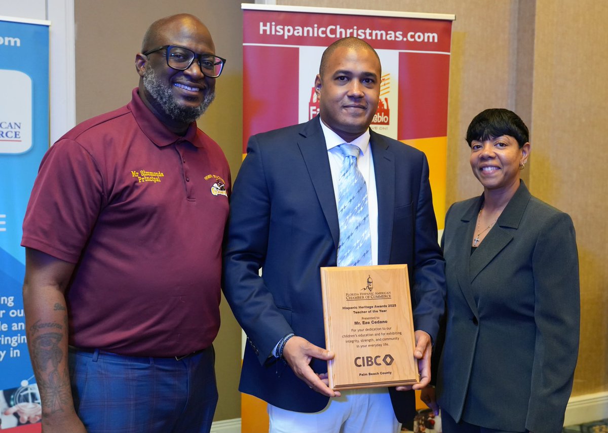 FHAChamber's tweet photo. The Florida Hispanic American Chamber of Commerce presented the Hispanic Heritage Awards 2025  “Celebrating our Hispanic Community Achievements” with the support of our presenting sponsors PBSO, City of West Palm Beach, &amp; CIBC Bank #HispanicHeritageMonth https://t.co/xsGZdBSsC5