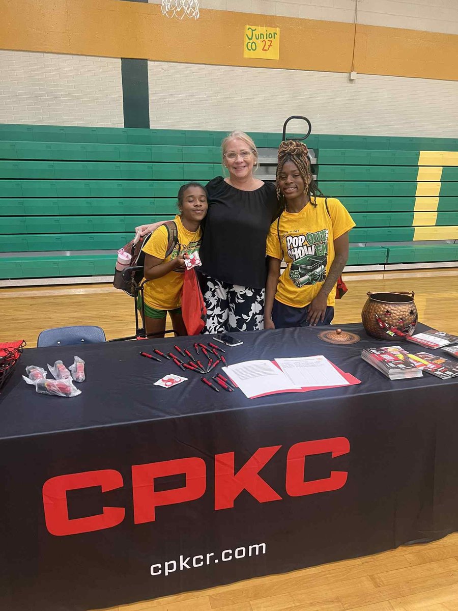 Our Operation H.O.P.E. youth had an incredible experience at Green Oaks High School’s Senior Day! They connected with colleges and organizations from across the ArkLaTex and gained valuable insight into the FAFSA process! 

We’re proud to walk alongside them on this journey!