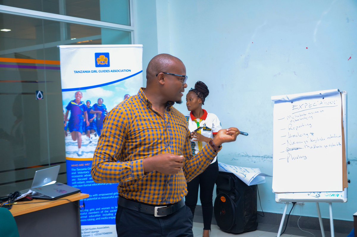 DeoChambi's tweet photo. I successfully conducted digital training focused on empowering young ladies to stay safe online. The program helped them recognize cyberbullying, build resilience, and use social media positively shaping them into confident digital role models. Powered by @tanzania_girl_guides https://t.co/5OYyG1tdWq