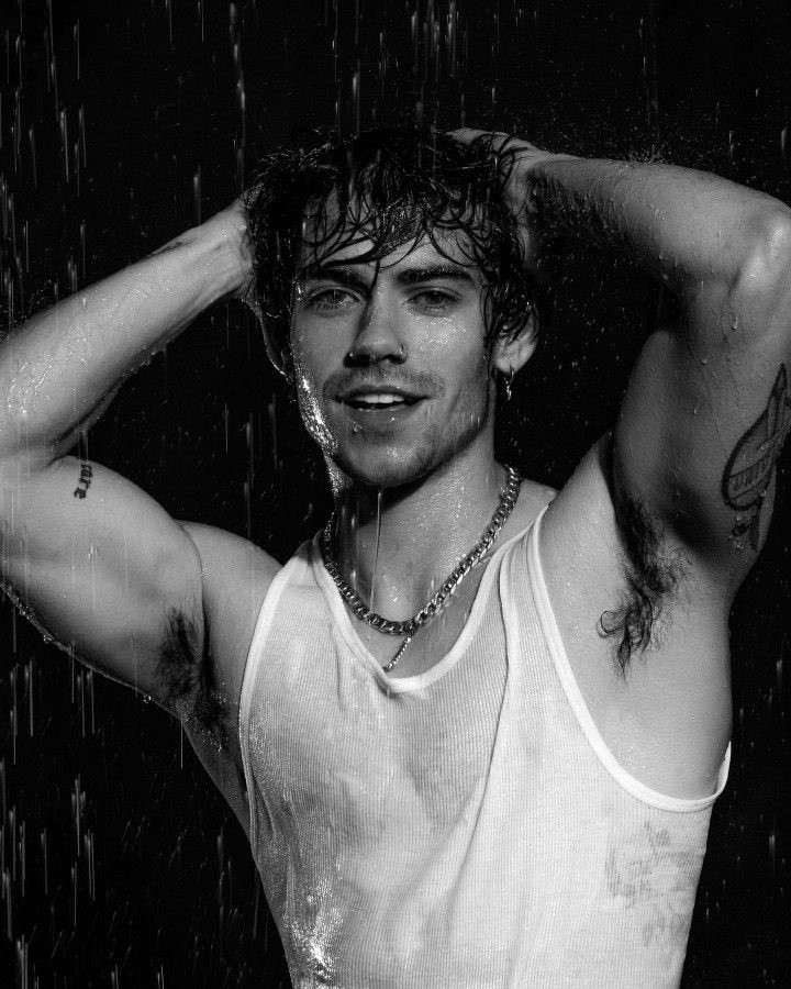 RPGAMSTERDA's tweet photo. 🇳🇱 Ficha

☆Nome: Caynm Lefevre  Karamazov

☆Idade: 25

☆Sexualidade: Hetero https://t.co/LiE9bnFvWe