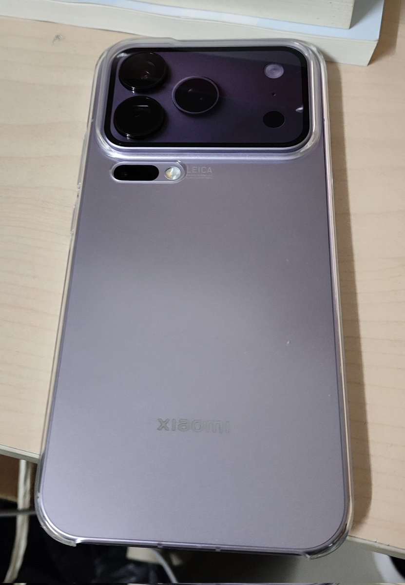 被吴涛内设了一个月
金主终于答应给我买17 pro max了
想问一下今年有出紫色的吗