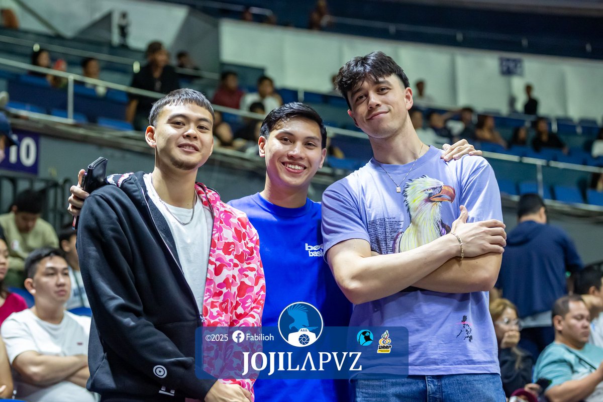 Ateneo's Band of Older Blue Eagle Brothers came out to support Team Redemption 💙 

📷 Fabilioh - Joji Lapuz <a href="/JojiCL/">J O J I</a> 
facebook.com/media/set?vani…
