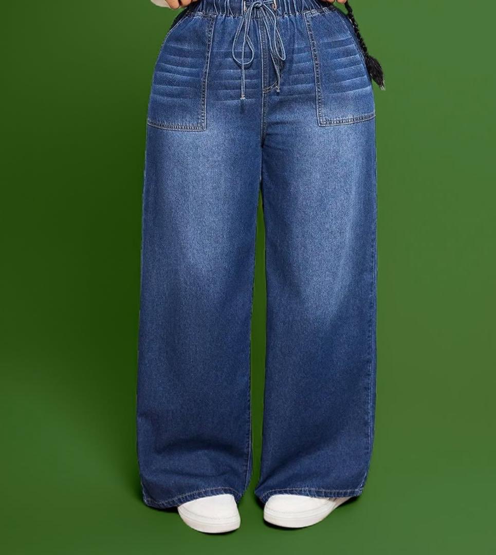 Casual Relaxed Waist Elastic Waistband Straight
Leg Blue &amp; Black Boyfriend Jeans, Fall Women Clothes
Explore the fashion universe.👖👖👖