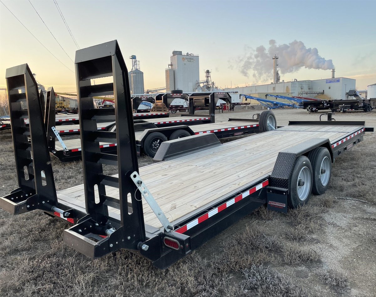TodayUtility's tweet image. Flatbed Trailer FOR SALE on #UtilityTrailersToday from Premier Equipment, LLC! 🏷️

📍 Huron, South Dakota
📏 24' Length
📞 Call (605) 352-7100!

Link to Listing ➡️ ow.ly/QiMX50X10or

#UtilityTrailersToday #TrailerForSale #FeaturedListing