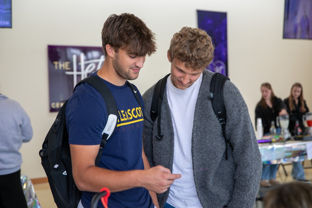 Last week, McKendree students came to The Hett for a "buzz-free" block party! This interactive event focused on substance safety and well-being with hands-on activities, giveaways, and free mocktails!