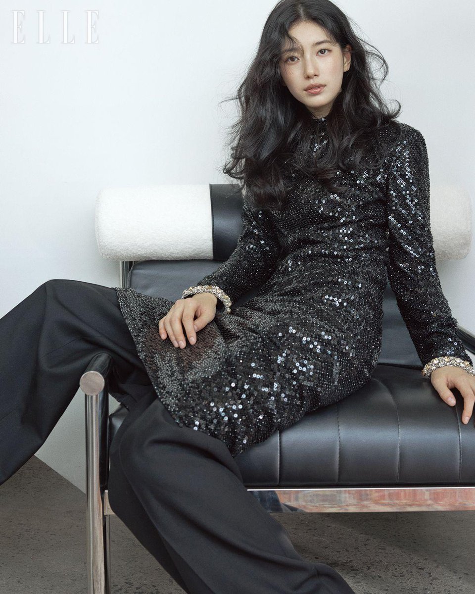 hunzyedelweis's tweet photo. Suzy for ELLE Korea October Issue 2025
#CELINEWINTER
#SUZYxCELINE #SUZY #수지 https://t.co/Pq0JAnN8mL