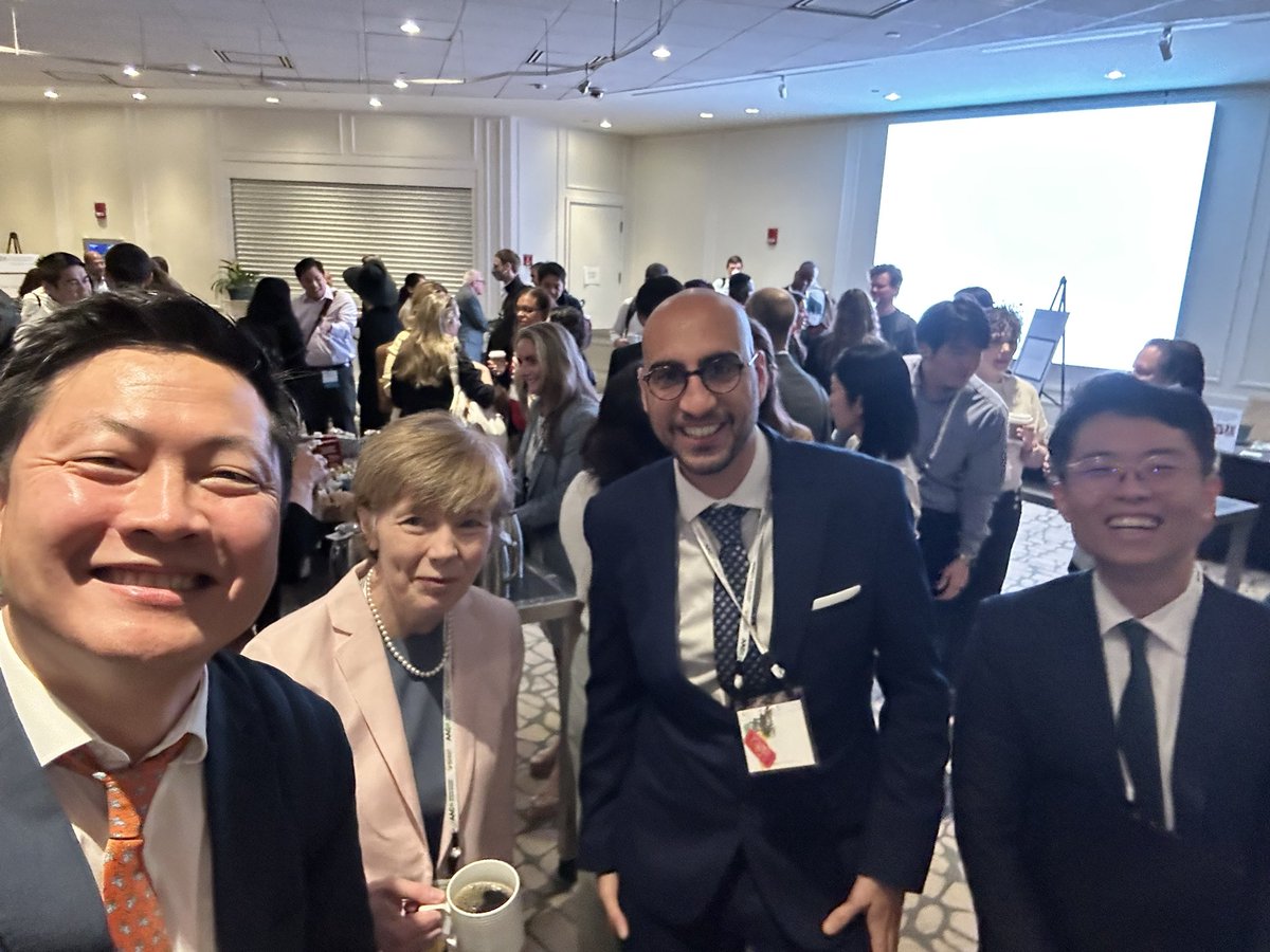 CentralParkWMD's tweet image. Tumor plasticity, stromal rewiring &amp;amp; clonal T cell expansion define response &amp;amp; resistance to PARPi + PD-1i #HRD #PancreaticCancer #POLAR

@MarcHilmi rocked 🎸🤘🏼 - presenting the TCR Infiltrator–Expander #TIE platform - real translational potential.

#sPARKlab #AACRPan25 #PancSM