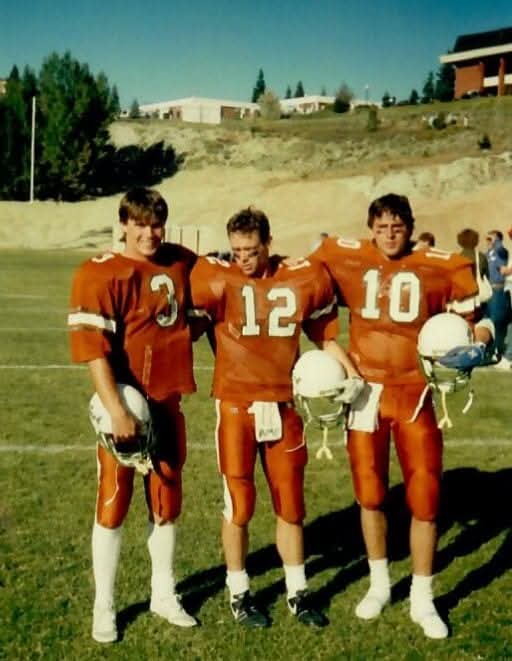MontanaMurdog's tweet photo. Congratulations Montana Tech Football on first ever 5 - 0 start to a season.

Throw back Digger photo from my playing days:

QB Rocky Seale #3 (Evanston WY)
Me: WR Scott Murray #12 (Butte MT)
fellow WR Todd Chapman #10 (Cutbank MT)

@MonTechFootball
#EMATAD
#Rolldigs https://t.co/aQiuTjnQLt