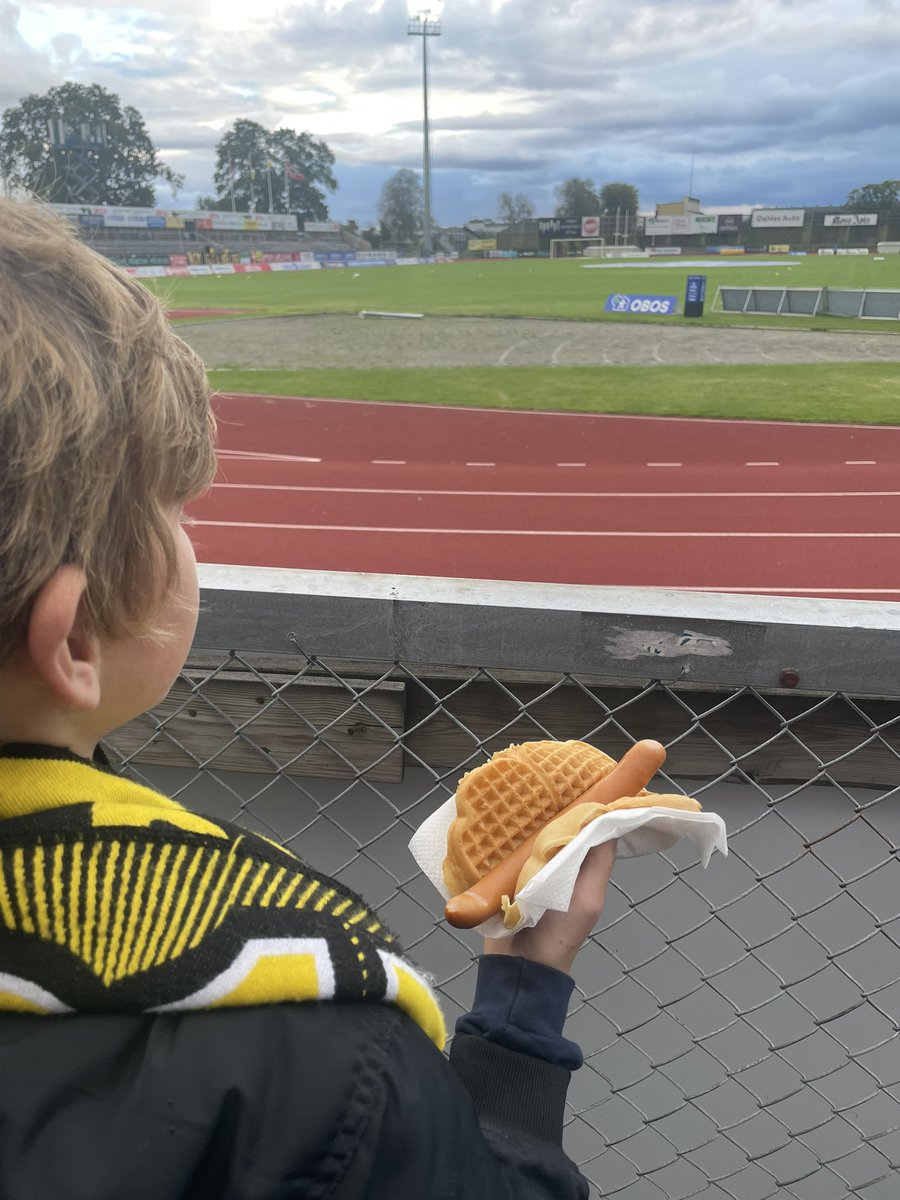 Erik van Wijk Kjelstad tweet media