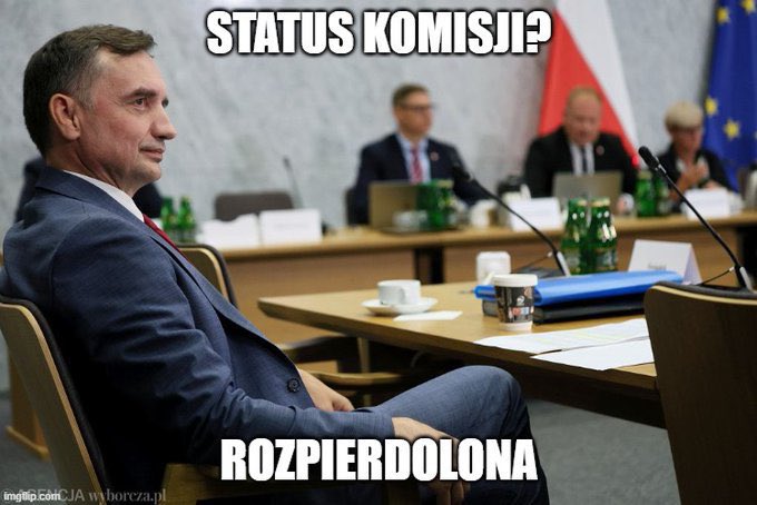 Ziobro na dzisiejszej komisji przypomniał Polakom poczynania: Tuska, Giertycha i reszty tych antypolskich kurew. 

A to wszystko zorganizował mu sam Tusk. Na oczach całego kraju. Za nasze piniążki 🇵🇱

Żyjemy w matrixie 😆😆😆