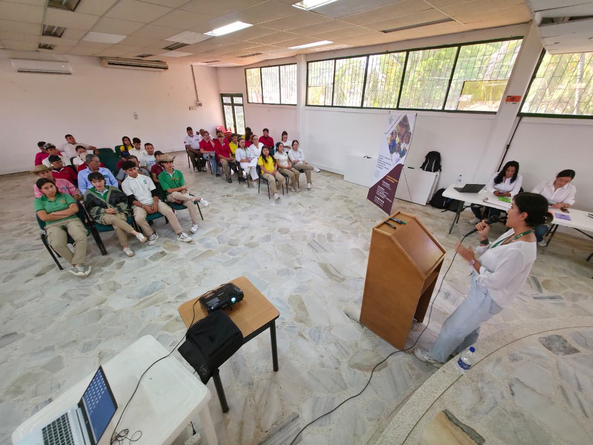 SENA_Tolima's tweet image. 🤝 Gracias a todos los que hicieron parte de este espacio que nos permite crecer juntos y seguir transformando vidas con formación de calidad.

#ParticipaciónCiudadana #SENA #FormaciónQueTransforma #Tolima