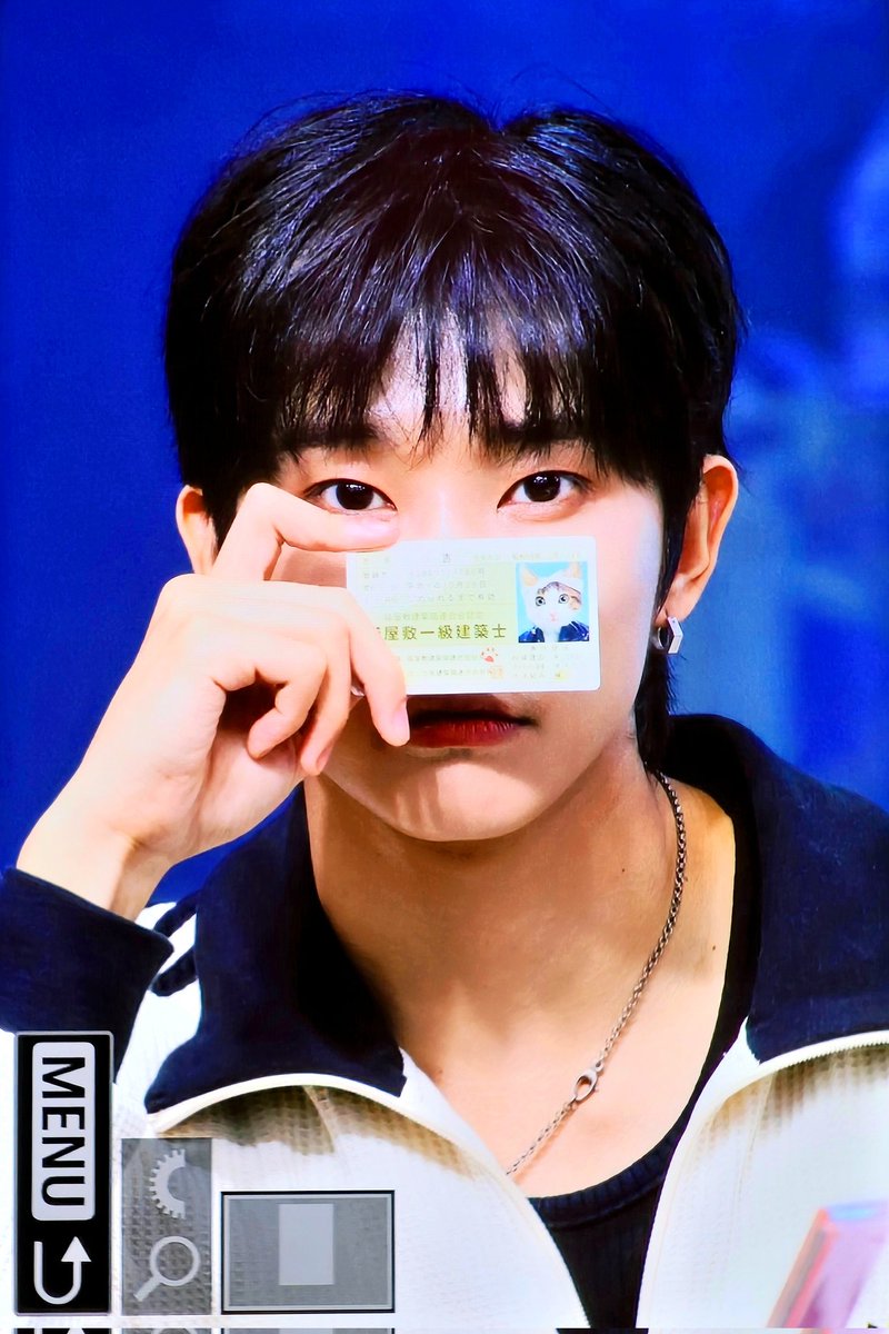 SUN000725's tweet photo. 250929
#TRENDZ #트렌드지 #LEON #리온 https://t.co/5XbeGgFB81