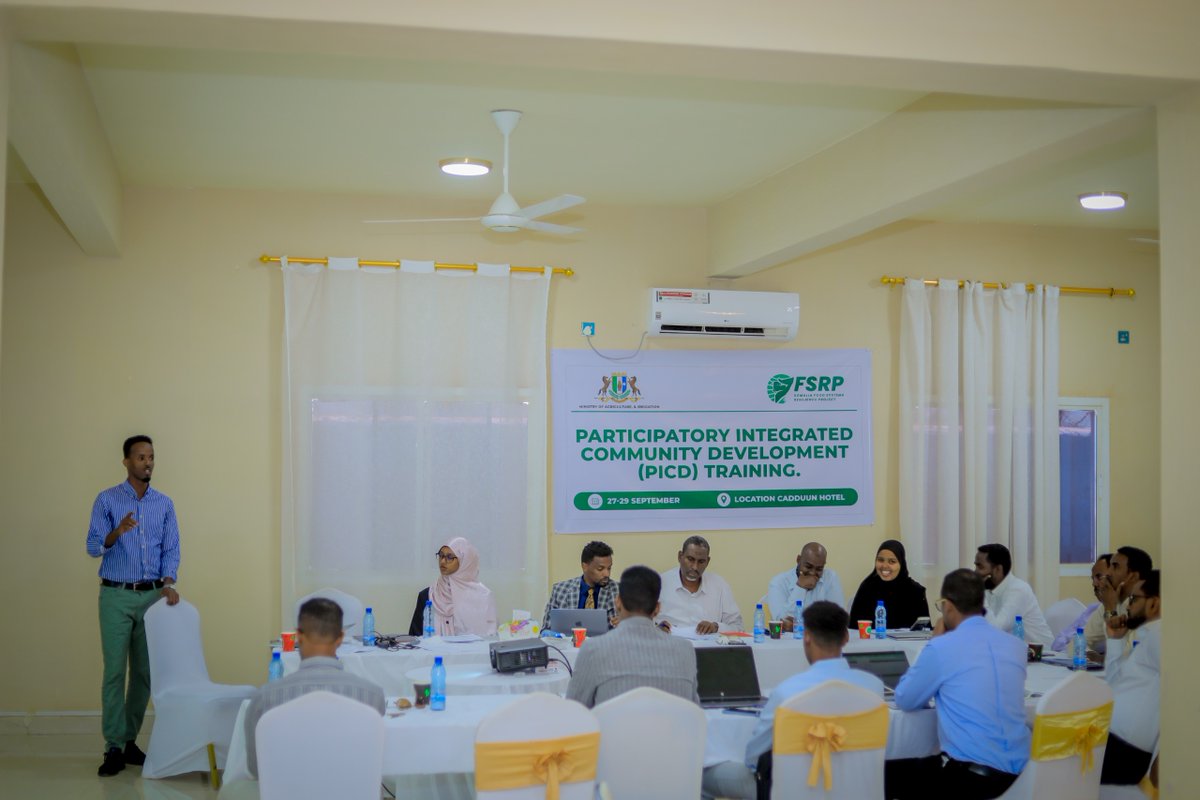 The Minister of Agriculture and Irrigation of Puntland, Mr. Mohamed Abdulkadir, has concluded a 3-day Participatory Integrated Community Development Training. This initiative aims to empower stakeholders to conduct initial community consultations in three districts of Puntland