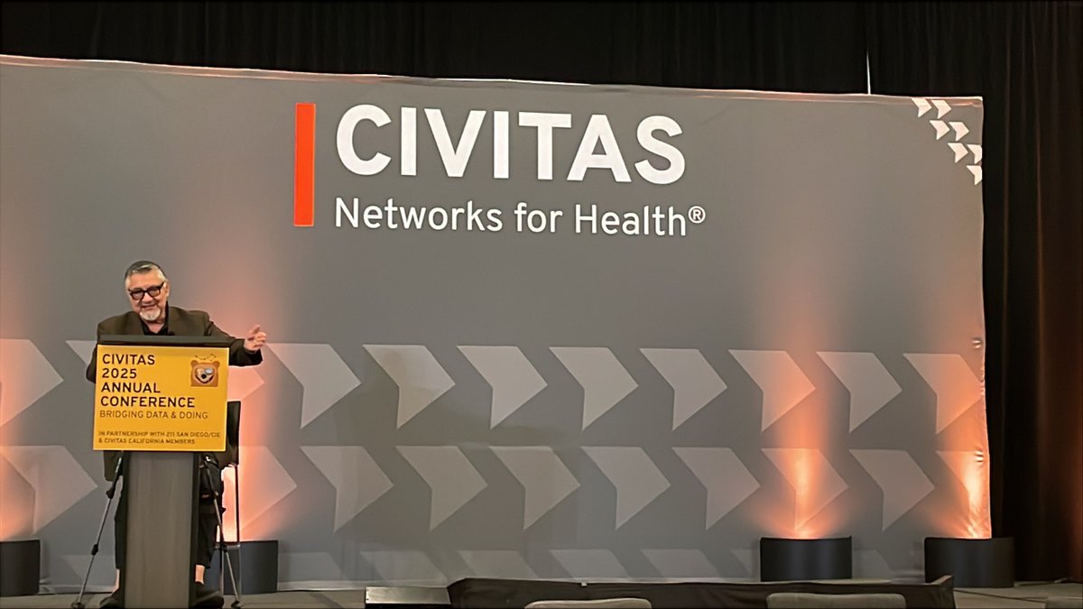 "Don't let pre-existing narratives drive your understanding" - Dr. David Hayes-Bautista brings insights into how we think about population health and demographics, especially for the Latino community. 
#CivitasKeynote #Data #PopulationHealth