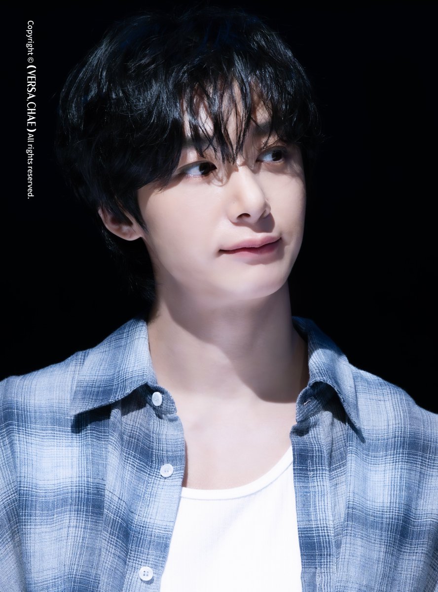 VERSA_CHAE's tweet photo. 250927 메이크스타2차 대면팬싸    
입술이 완전 채부기 
#형원 #HYUNGWON #몬스타엑스 #MONSTAX #MONSTA_X https://t.co/jwGp4PHZ9m