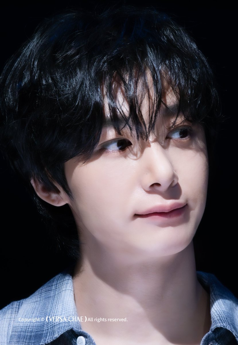 VERSA_CHAE's tweet photo. 250927 메이크스타2차 대면팬싸    
입술이 완전 채부기 
#형원 #HYUNGWON #몬스타엑스 #MONSTAX #MONSTA_X https://t.co/jwGp4PHZ9m