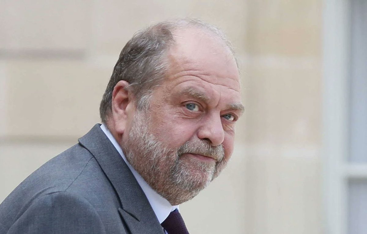 7559pr's tweet image. #DupondMoretti @E_DupondM représente un sauveur providentiel pour des dizaines de milliers de personnes (battues, violées, torturées). Sa loi de 2022 permet de changer de nom simplement et rapidement et de ne plus avoir à porter celui de leur bourreau. Pour cela, qu’il soit béni.