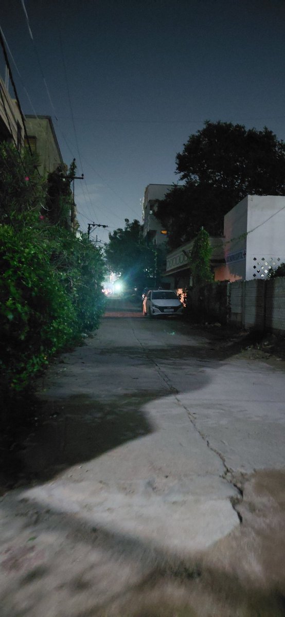 AppaaraoK's tweet photo. Hi @GHMCOnline ,

At Sai Swapna Hospital lane, Old Safilguda, streetlights are not functioning, leaving the roads dark and unsafe for pedestrians. Kindly inspect and resolve the issue at the earliest. @amoh_c28
@Ynagaraju18 @ae_elec_cir28mk https://t.co/VqQ4rv7anu