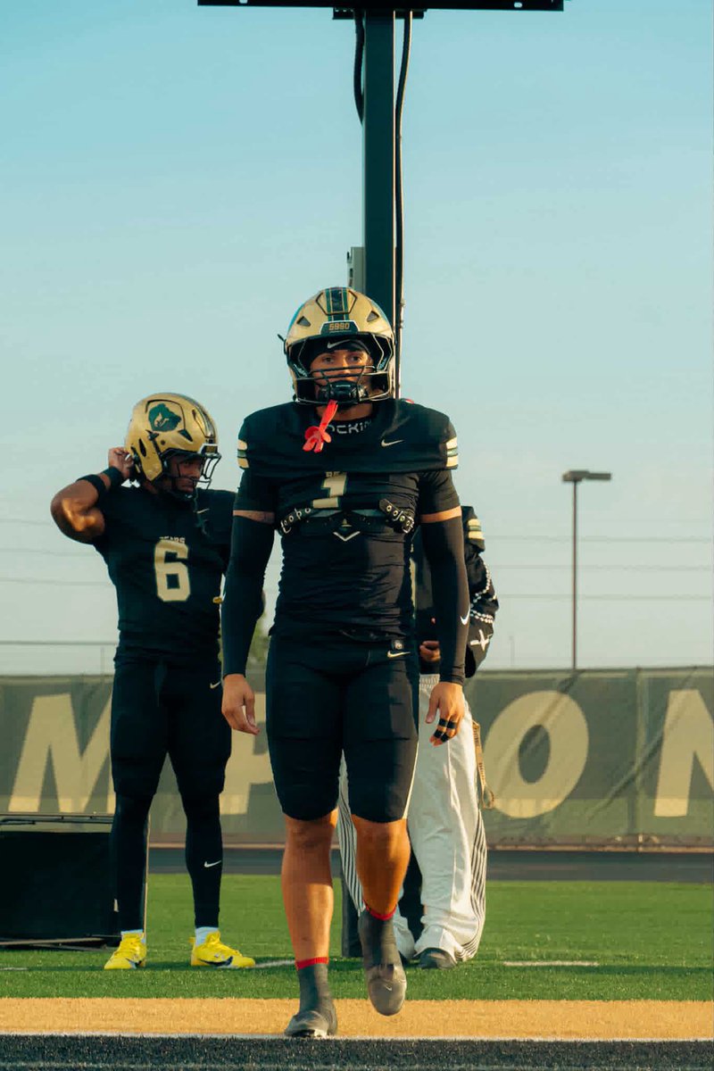 Mid season highlights 

1 Int / 2 fmb rec  / 1 Tfl / 4 pbu's
15 solo / 13 asst
1 defense of touchdown 
138 punt return yards

hudl.com/v/2Spzzp