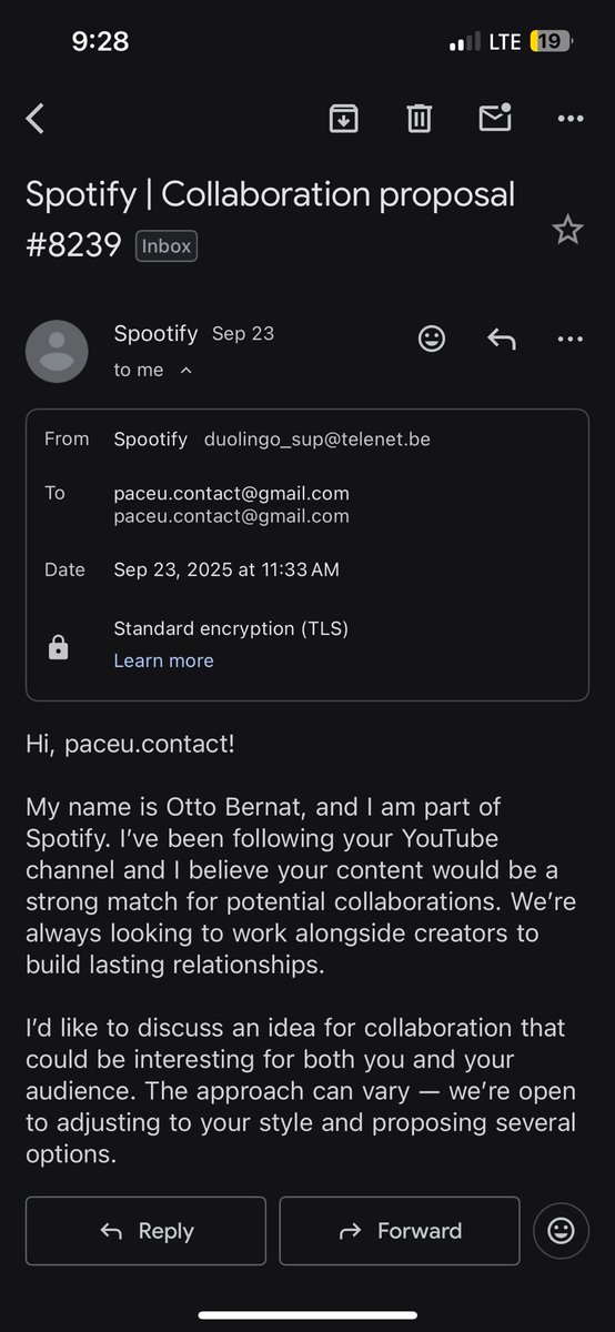 1. sPOOtify
2. I guess im paceu•contact now…
3. SPOOTIFY EMAIL BUT WITH A DUOLINGO SUPPORT ADDRESS 😭

scammers dont even try anymore 😂