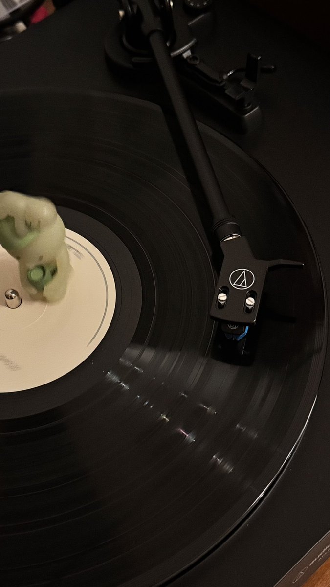 lookingyours's tweet image. ihiyyy 🥰