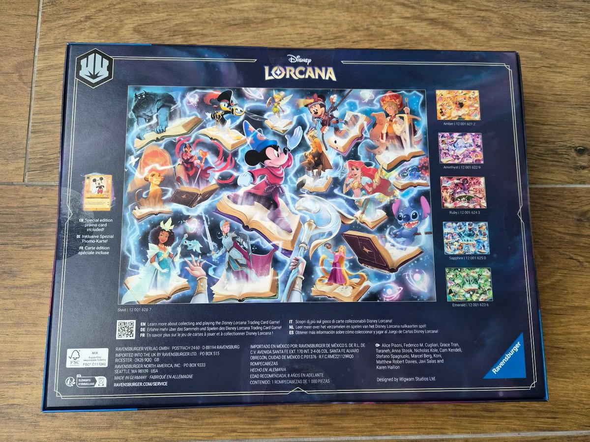 🔥 Puzzle time ! 

J’ai reçu la version Acier du puzzle #Lorcana (1/6 encres) par Ravensburger 🧩 

Fournie en plus avec une jolie carte promo Mickey Mouse !

Je vais devoir m’armer de patience avant de vous montrer le visuel final… mais ça promet d’être magique ✨

Déjà dispo