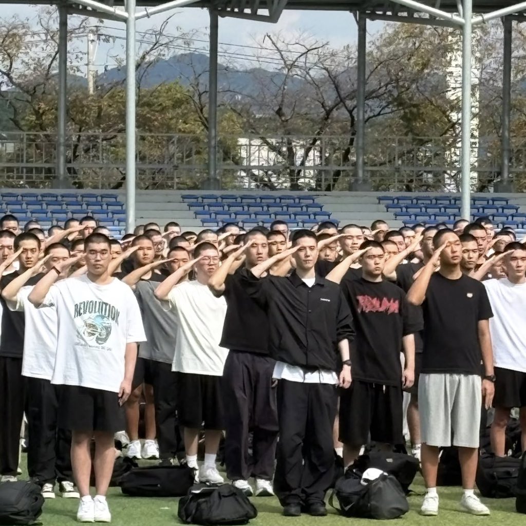 250929 | [رسميًا] التحق كيم يوقيوم من قوتسفن الخدمة العسكرية اليوم في كوريا الجنوبية 🇰🇷 

Always Think About Gyeom 
#InterlunarTimeWithYugyeom 
#인터루나타임과_유겸 #Yugyeom