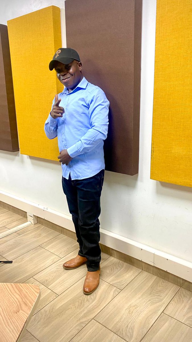 Happy New Week ! 
Githaa ni ya #JAHMROCKDOBA with <a href="/CharraDeejay/">Deejay Charra</a>
Tune in tumalize Monday blues with non stop Reggae music till Midnight !