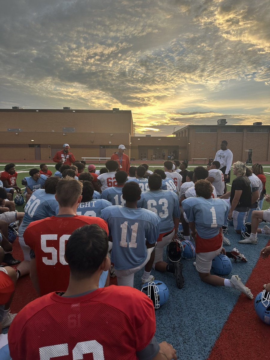 GREAT MORNING!!
#BUILTDIFFERENT