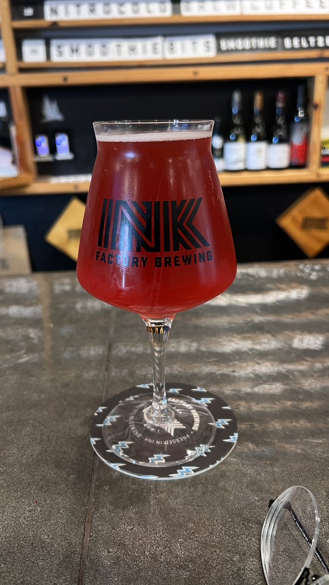 JayEllis49's tweet image. Day drinking. #Beerme