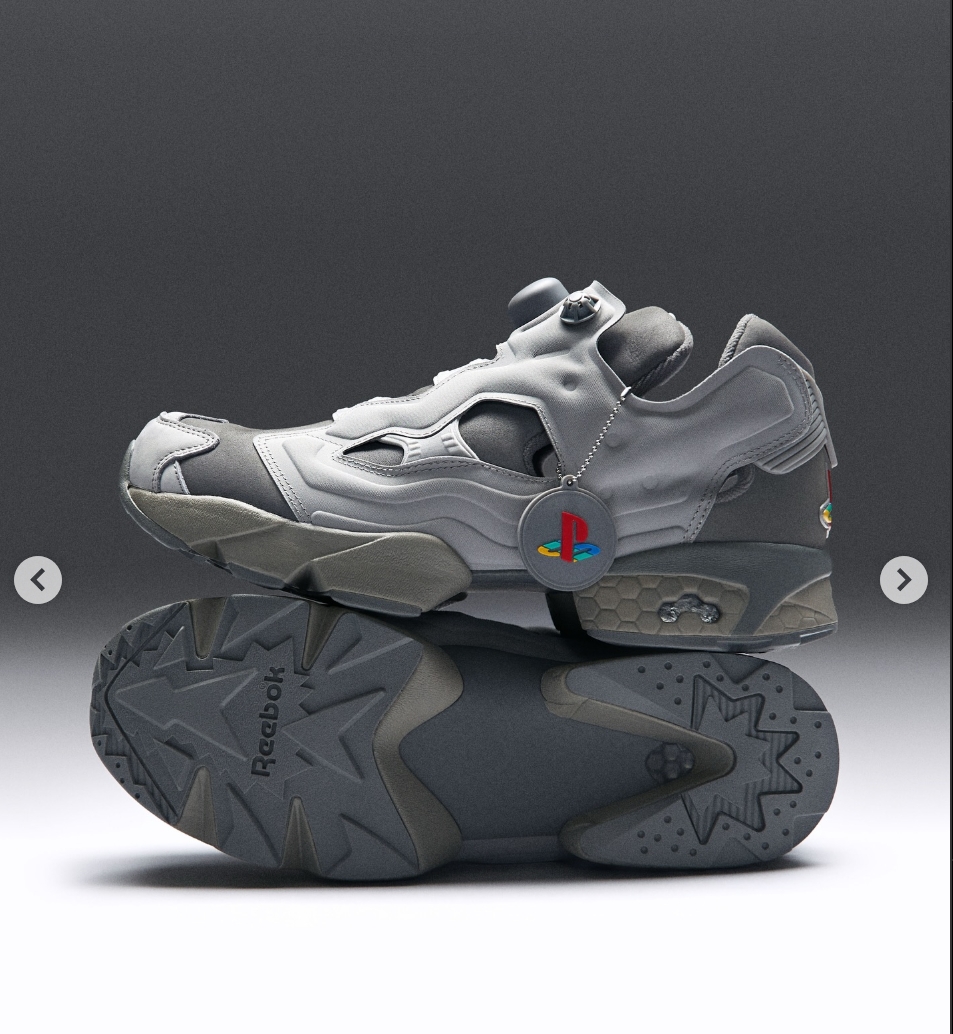 Paréntesis.com tweet media