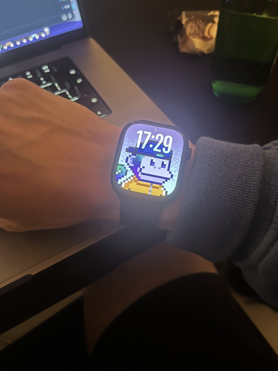 Been hunting for the right monke 🍌 I’m home now <a href="/MonkeDAO/">MonkeDAO🍌</a> 🌴